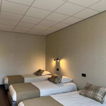 Hotel De Venne Genk Luaran gambar